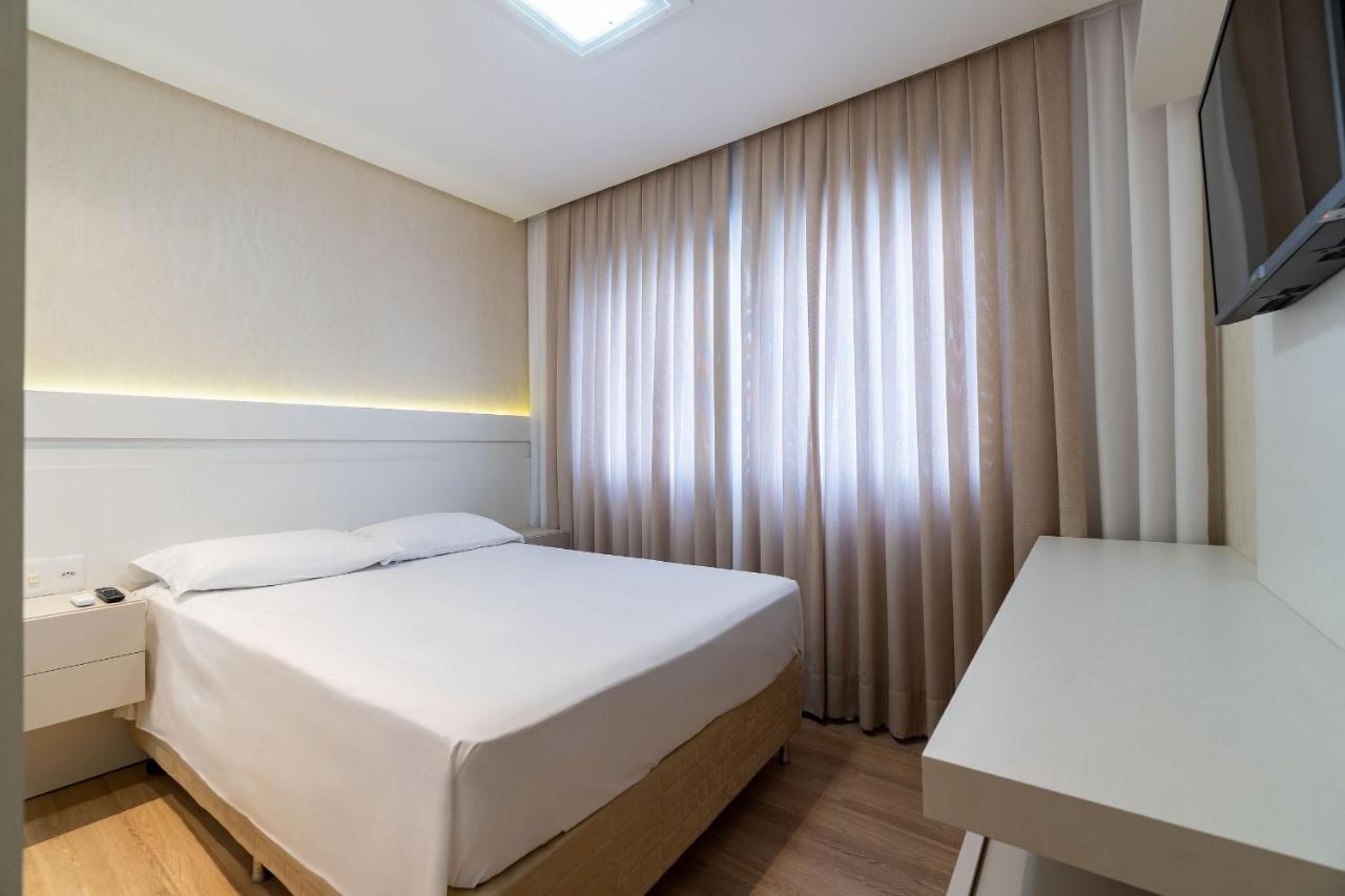 Varandas Do Atlantico - Apartamento Impecavel Em Condo Pe Na Areia Bombinhas Exterior foto